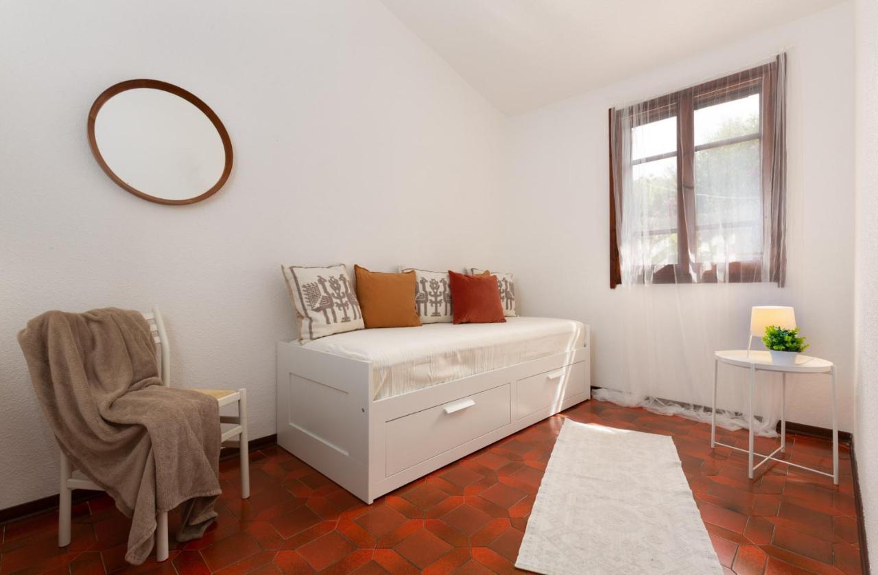 Domomea - La Casa Di Anna Marongiu Exterior foto
